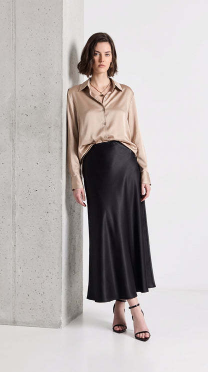 High-Waist Full-Length Satin Skirt in Black  – Elegant Fish Tail Flow Design
